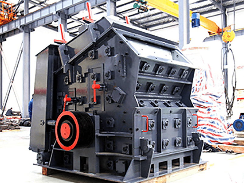 礦山機(jī)械中破碎機(jī)的類(lèi)型有哪些 4 反击式破碎机